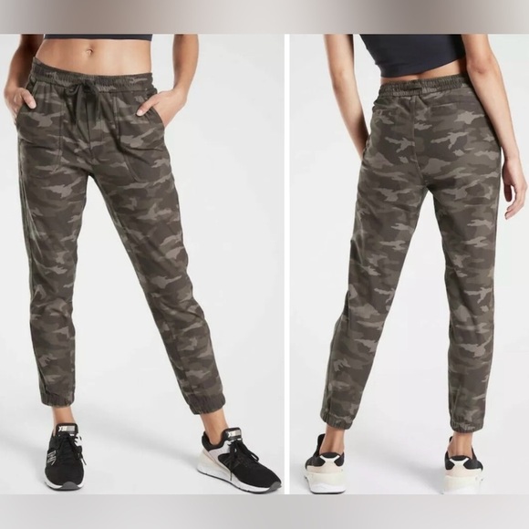 ATHLETA Women’s Camo Farallon Jogger- Camo Olive Green/ Size 0 - Picture 1 of 8